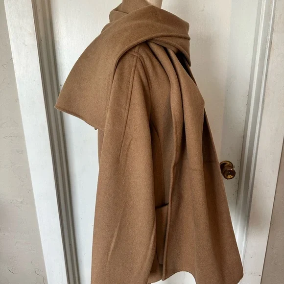 NWT Abercrombie & Fitch Wool Blend Tan Button Peacoat Coat with Scarf Sz S - Picture 6 of 8